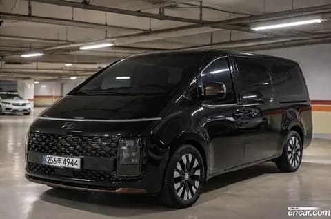 Hyundai Staria 2025 купить в Москве