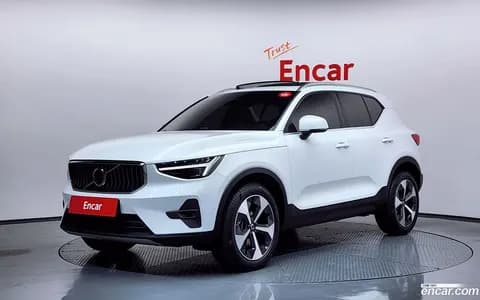 Volvo XC40 2025 купить в Москве