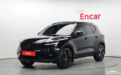 Volvo XC40 2025 купить в Москве