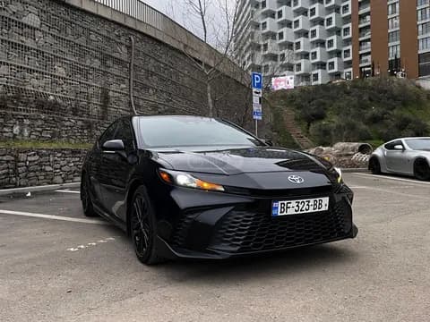 Toyota Camry 2025 купить в Москве