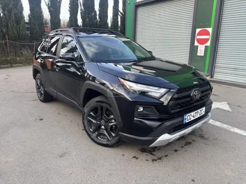 Toyota RAV 4 2024 купить в Москве
