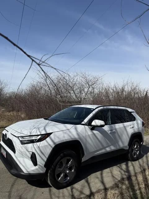 Toyota RAV 4 2024 купить в Москве